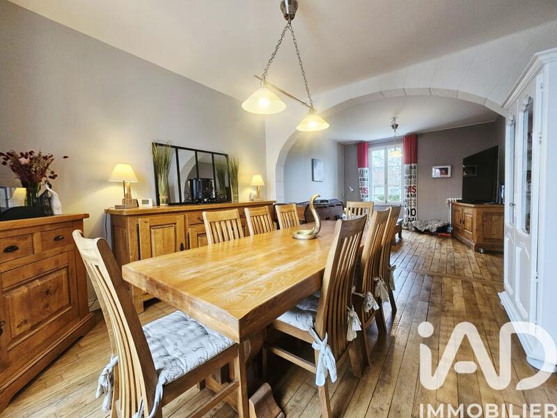 Maison - 125 m² - 8 pièces