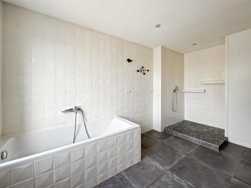 Maison - 150 m² - 4 pièces