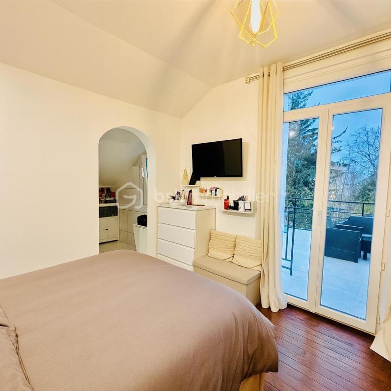 Maison - 100 m² - 6 pièces