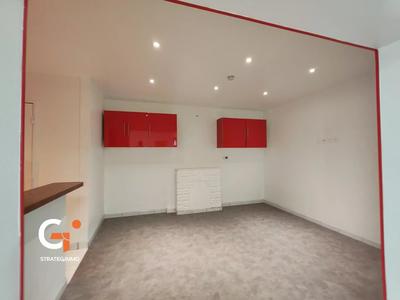 Maison de ville - 85 m² - 5 pièces
