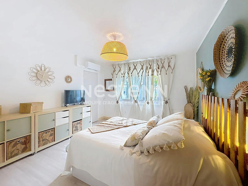 Maison - 104 m² - 4 pièces