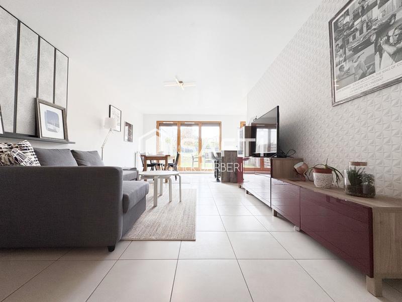 Maison - 87 m² - 5 pièces