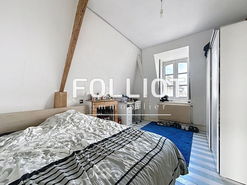 Maison - 200 m² - 9 pièces