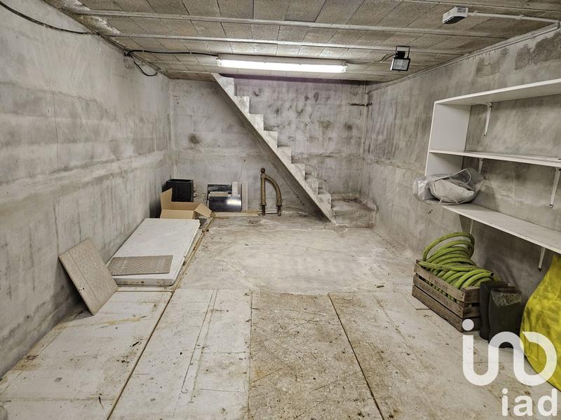 Maison - 199 m² - 6 pièces