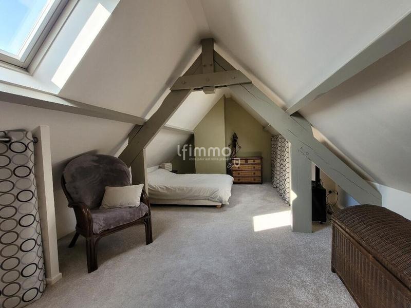 Maison - 94 m² - 5 pièces