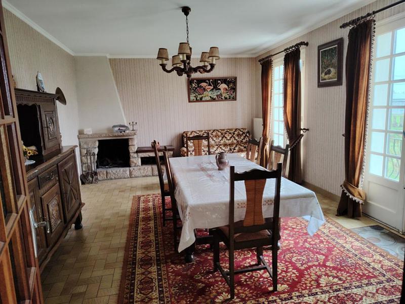 Maison - 124 m² - 7 pièces