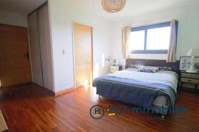 Maison - 165 m² - 6 pièces