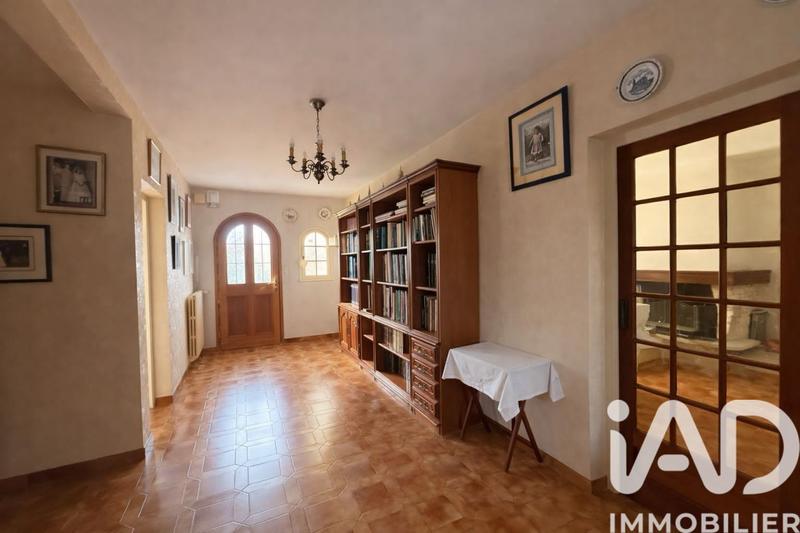 Maison - 181 m² - 7 pièces