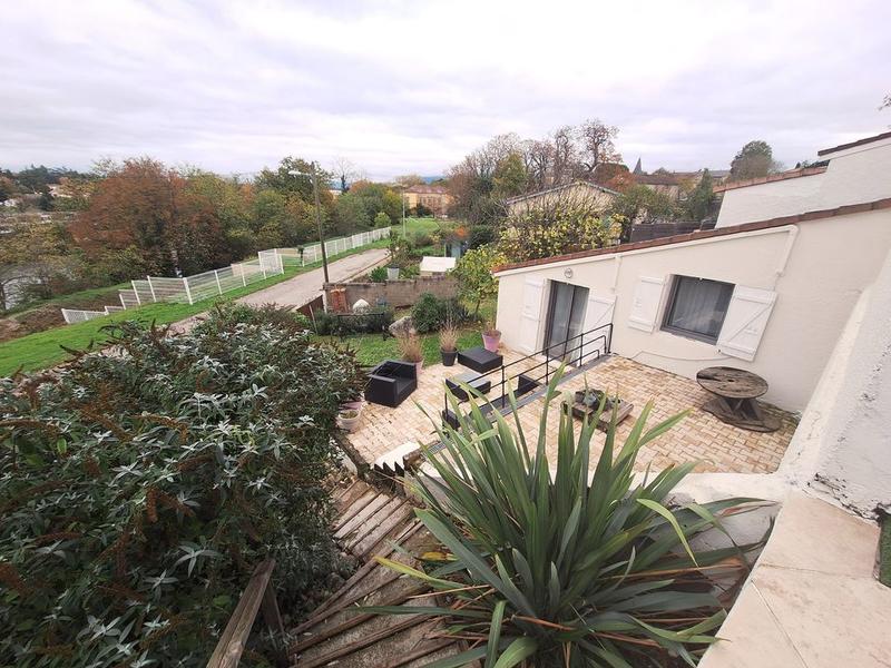 Maison d'architecte - 105 m² - 4 pièces