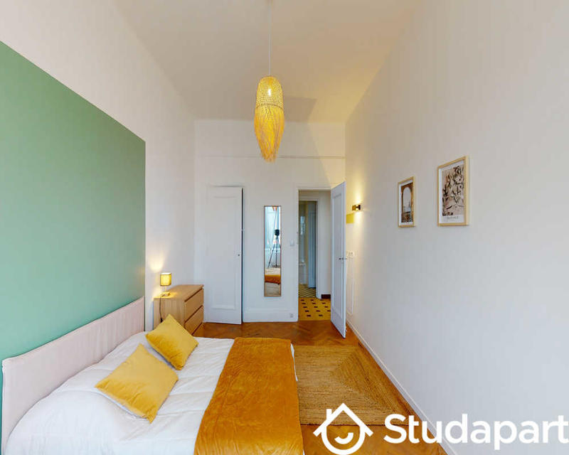 Chambre - 43 m² - 1 pièce