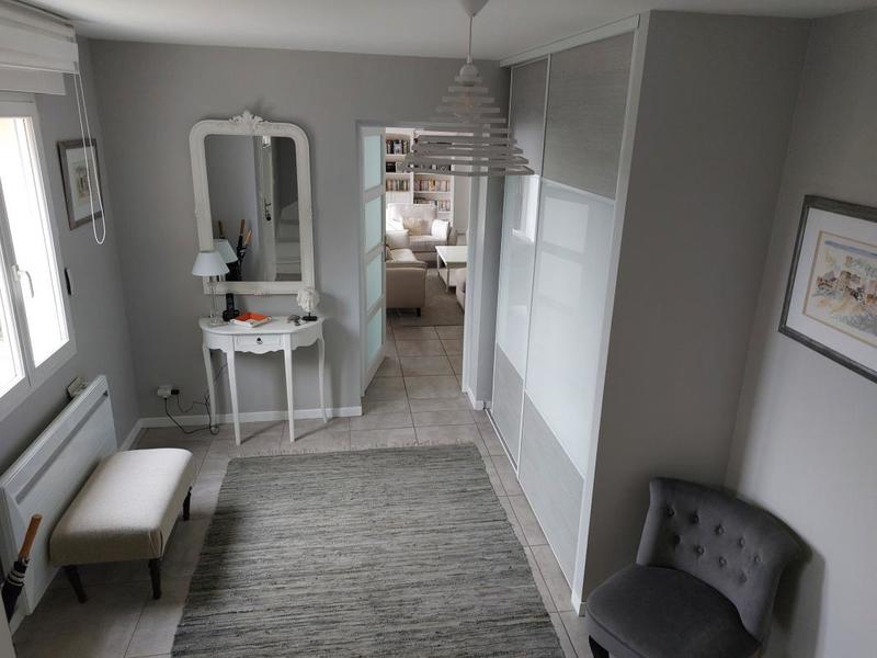 Maison - 236 m² - 7 pièces