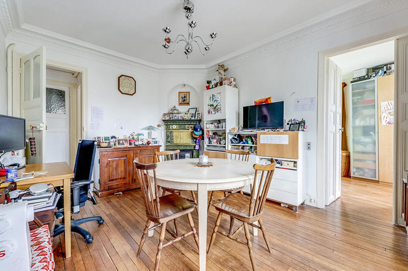 Appartement - 93 m² - 5 pièces