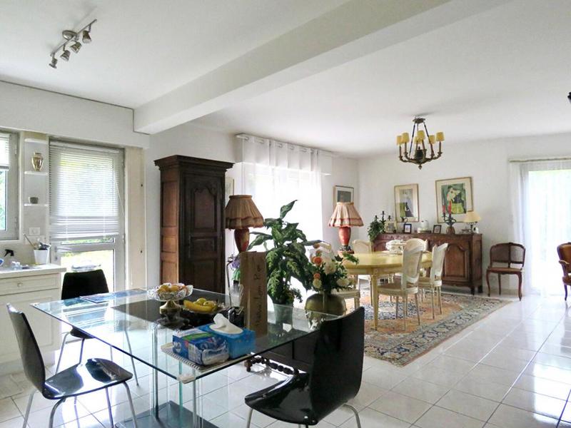 Maison - 178 m² - 7 pièces