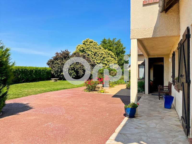 Propriété - 308 m² - 9 pièces