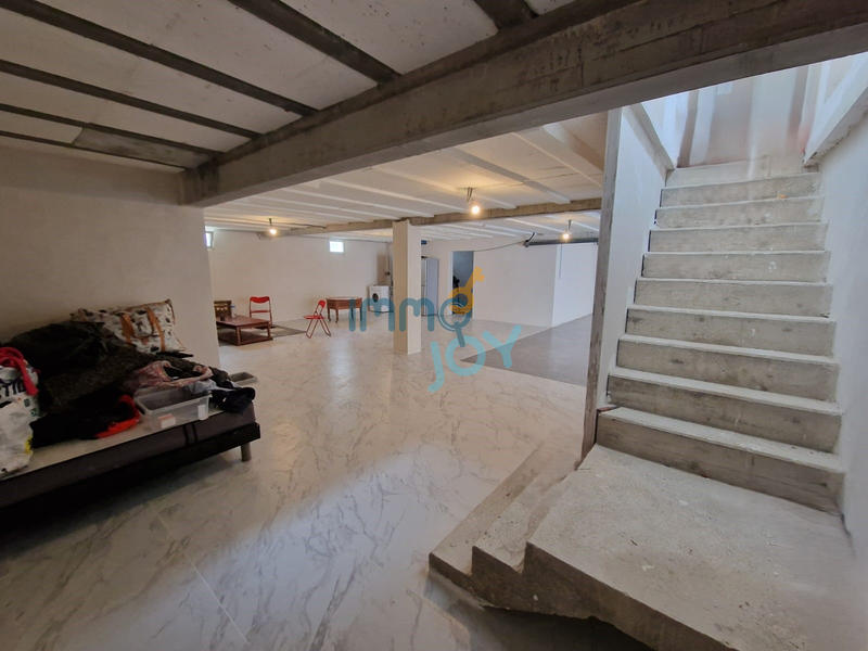 Villa - 140 m² - 5 pièces