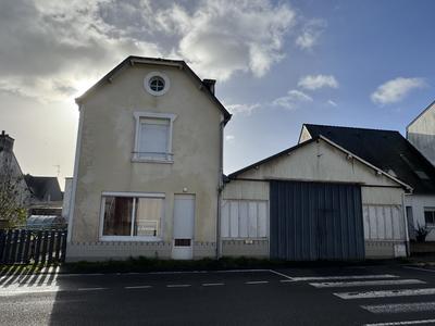 Maison ancienne - 103 m² - 7 pièces