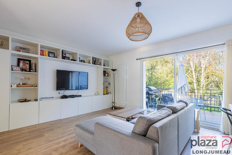 Maison - 100 m² - 6 pièces