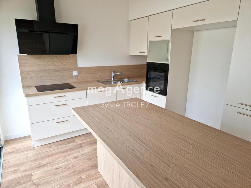 Maison - 91 m² - 4 pièces