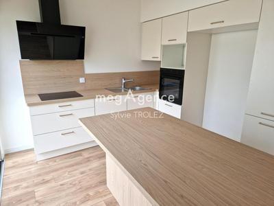 Maison - 91 m² - 4 pièces