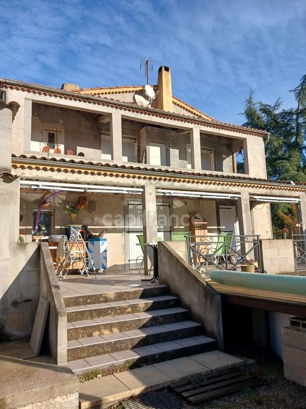 Maison - 160 m² - 7 pièces