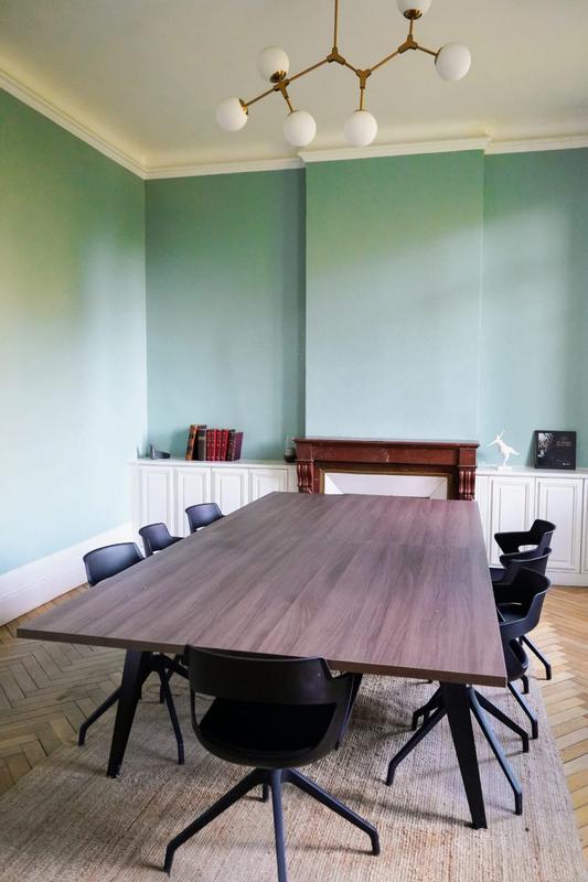 Villa - 311 m² - 15 pièces