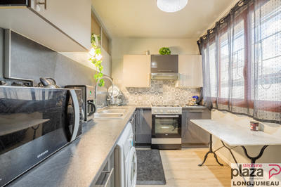 Appartement - 82 m² - 5 pièces