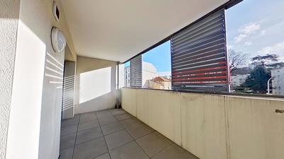 Appartement - 84 m² - 4 pièces