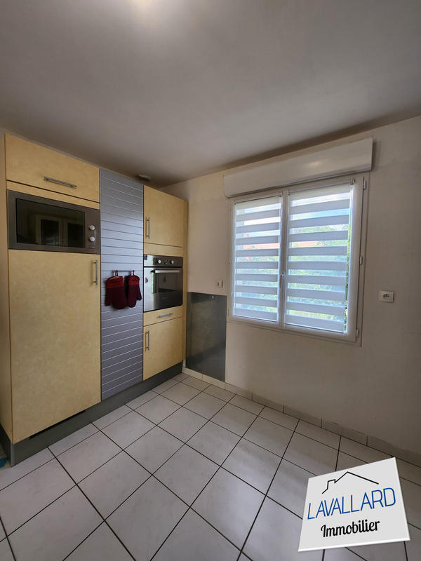 Maison - 148 m² - 6 pièces