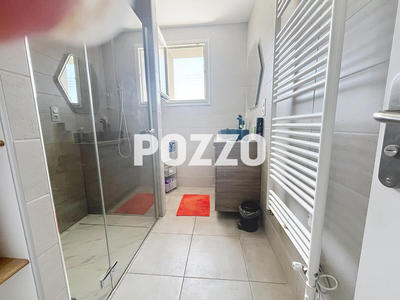 Maison - 83 m² - 4 pièces