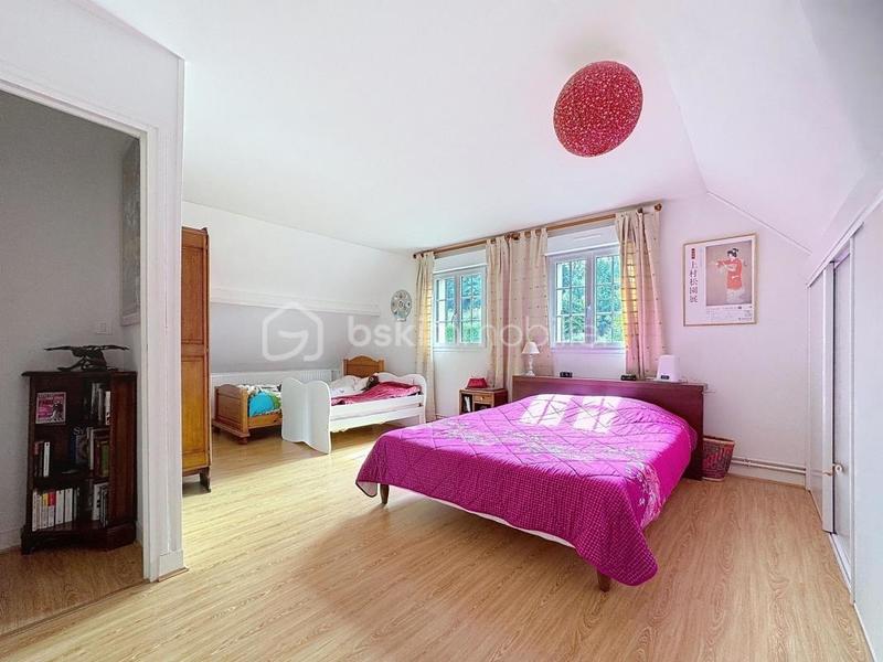 Maison - 133 m² - 6 pièces