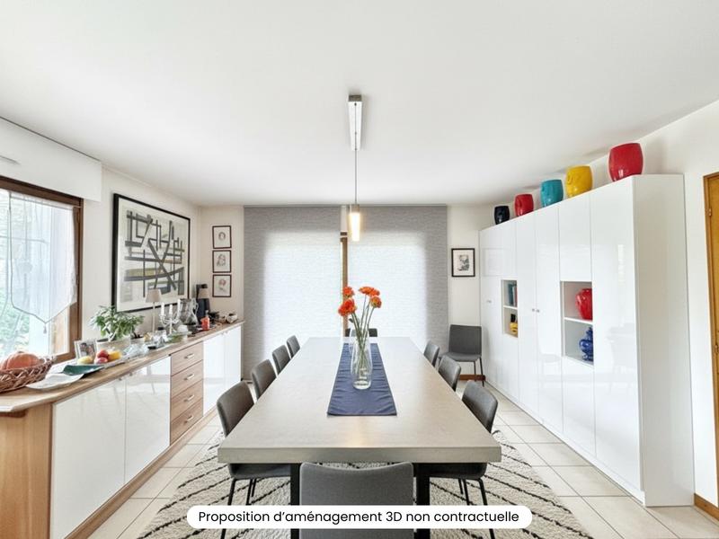 Maison - 231 m² - 7 pièces