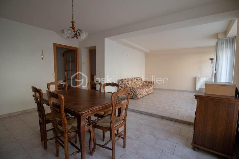 Immeuble - 167 m² - 6 pièces