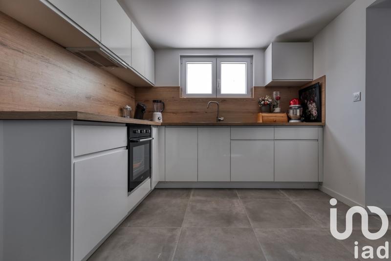 Maison de maîtres - 330 m² - 9 pièces