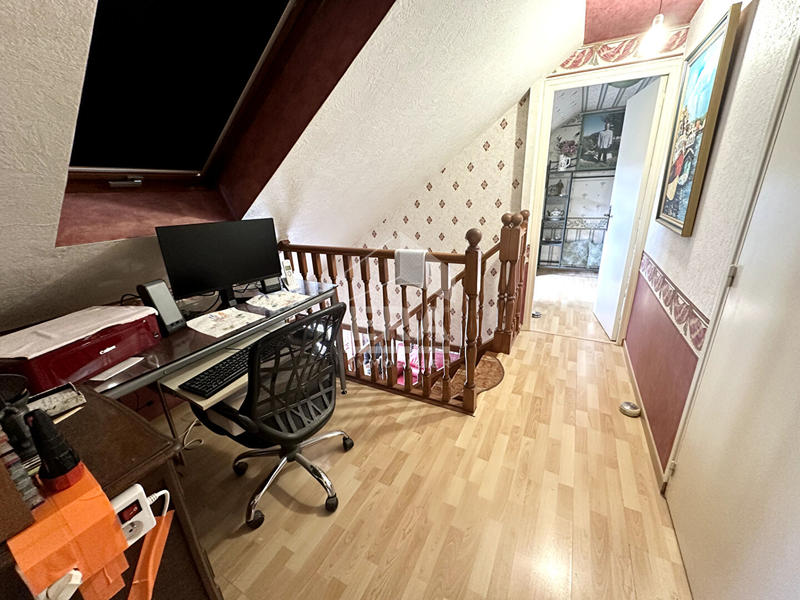 Maison - 101 m² - 5 pièces