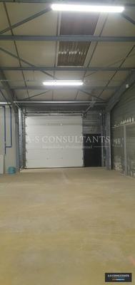 Local d'activité / Entrepôt - 200 m²