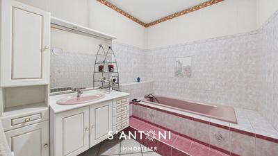 Maison - 112 m² - 3 pièces