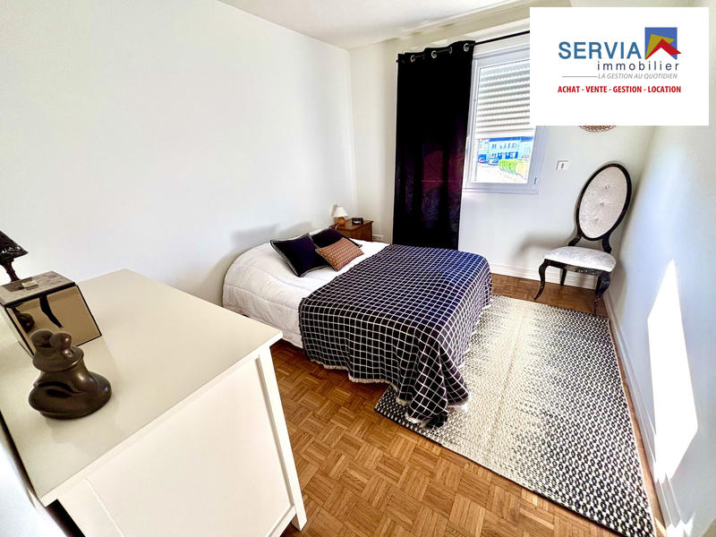 Maison traditionnelle - 104 m² - 5 pièces