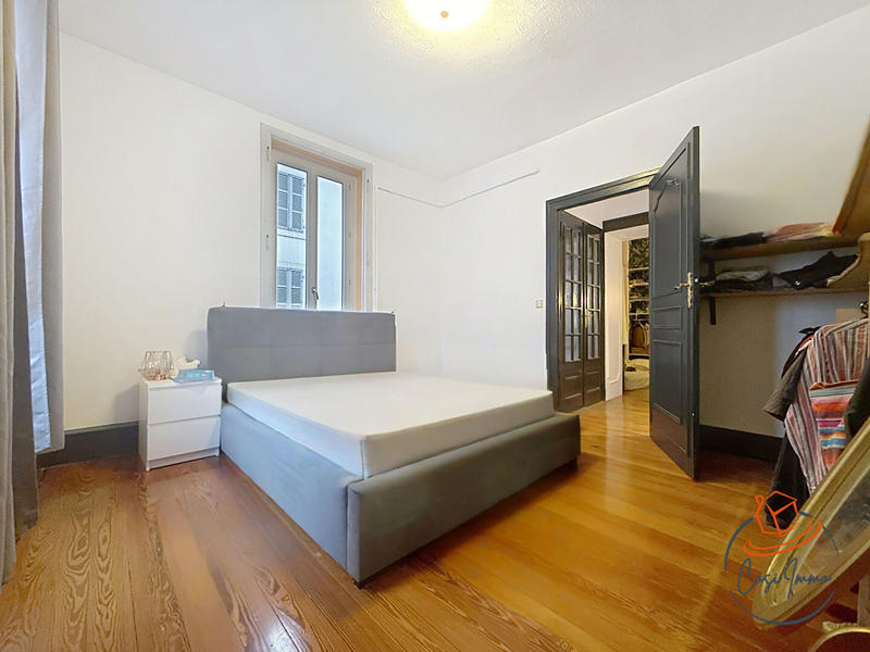 Appartement - 110 m² - 4 pièces