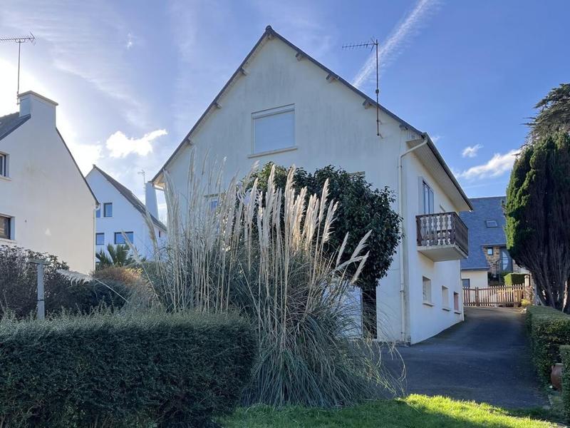 Maison - 181 m² - 7 pièces