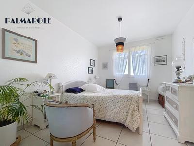 Appartement - 91 m² - 3 pièces