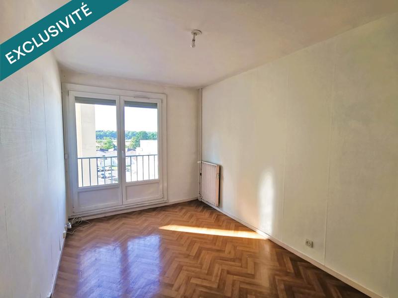 Appartement - 95 m² - 5 pièces