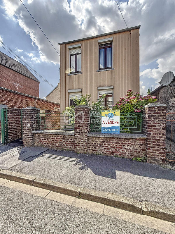 Maison - 80 m² - 4 pièces