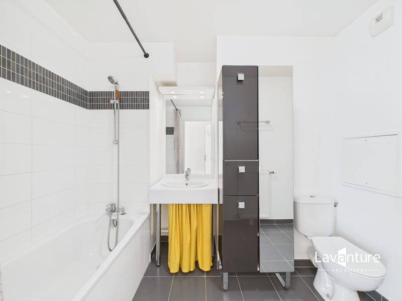 Appartement - 96 m² - 5 pièces