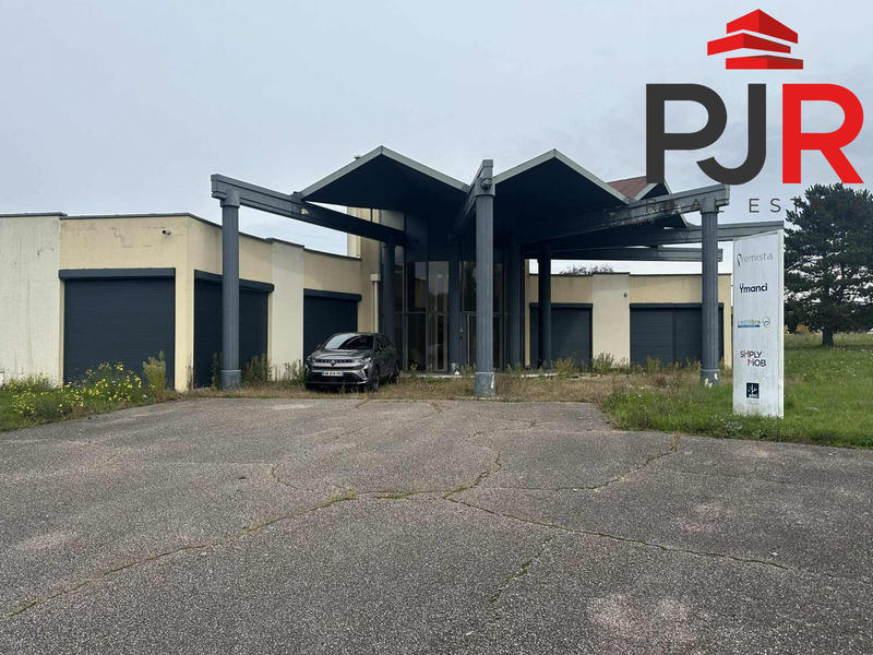 Local d'activités - 700 m²
