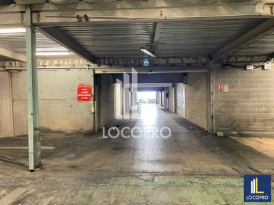 Local d'activité / Entrepôt - 2 092 m²