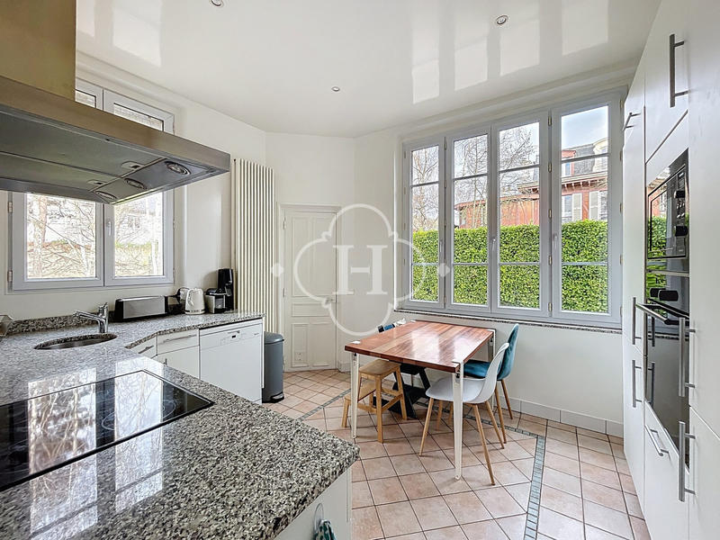 Maison ancienne - 153 m² - 6 pièces