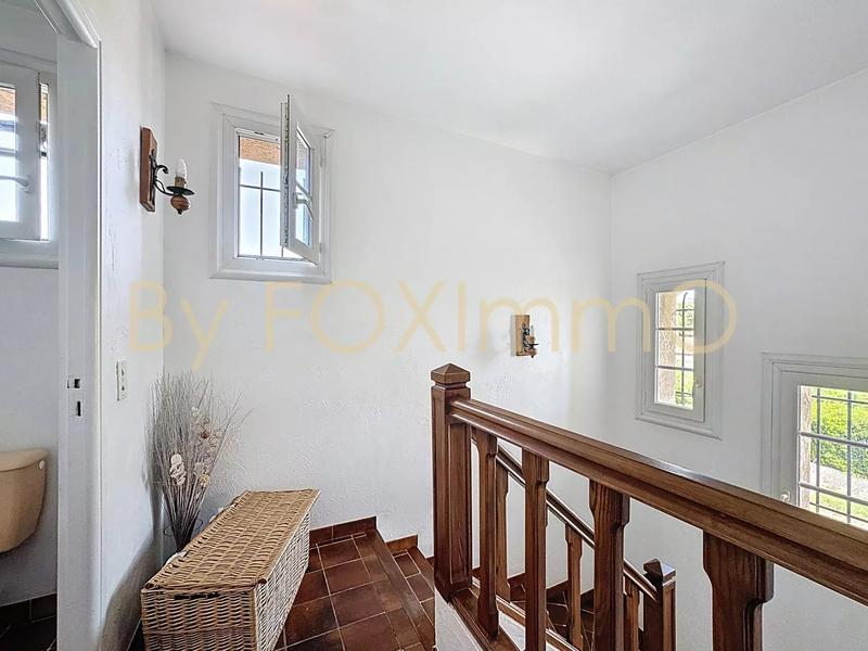 Maison - 144 m² - 6 pièces