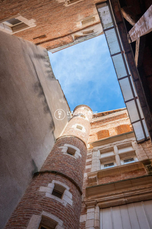 Appartement - 60 m² - 2 pièces