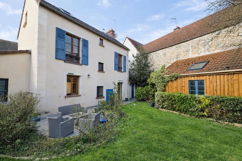 Maison - 120 m² - 6 pièces