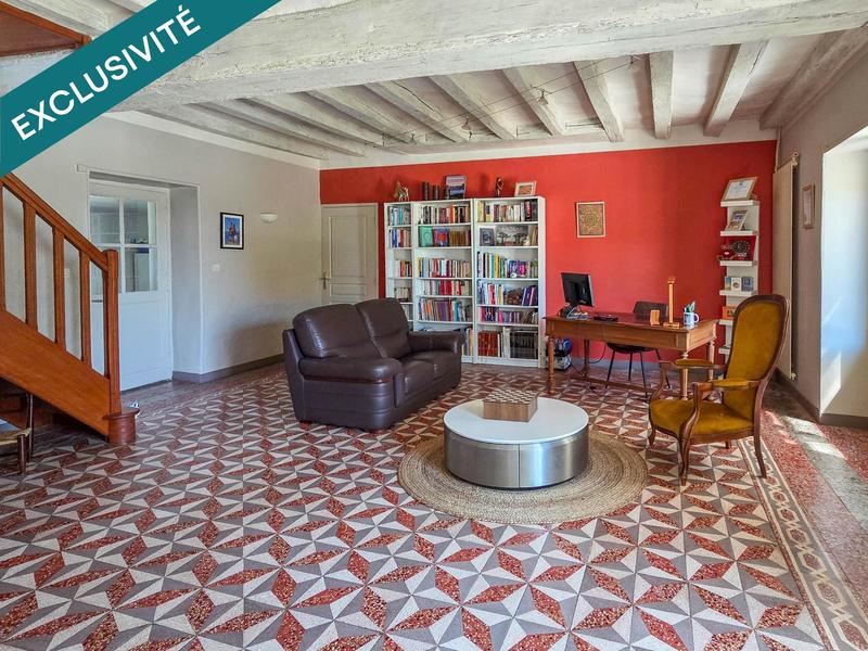 Maison - 250 m² - 10 pièces